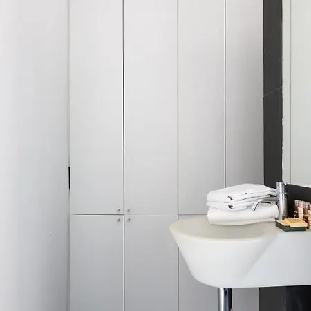 Veeve - Hidden Colour Appartement *